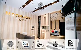 Moonlight Bay Hotel & Apartment